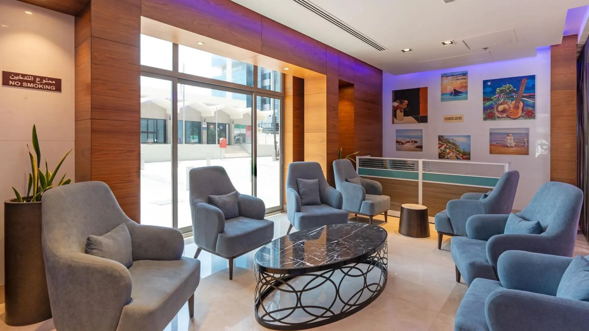 Oryx Hotel Abu Dhabi 4*,